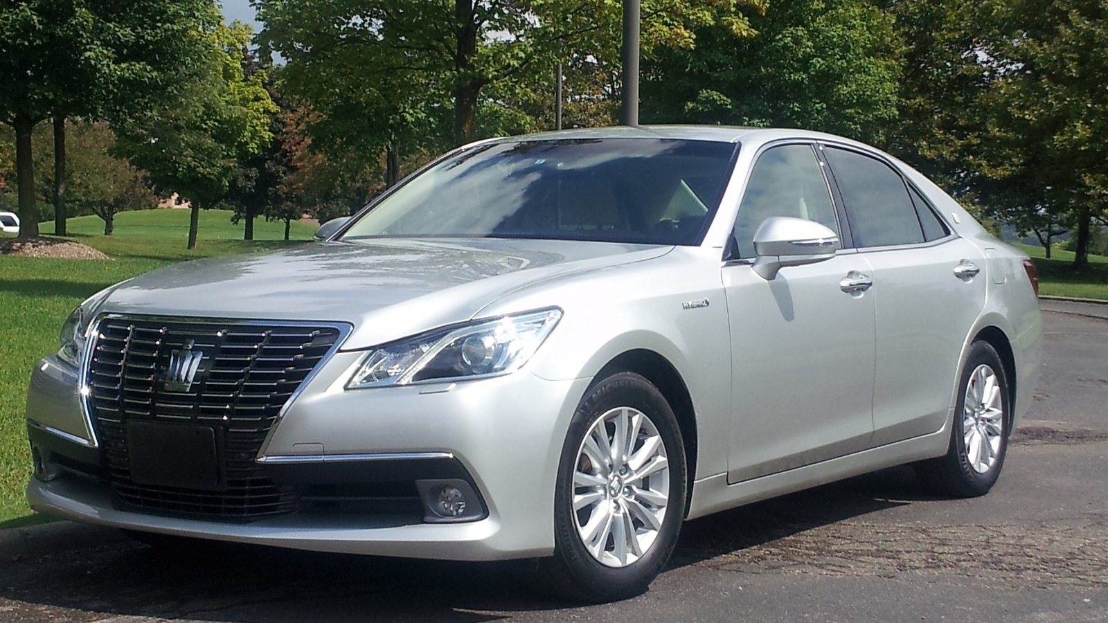 Saloon Car